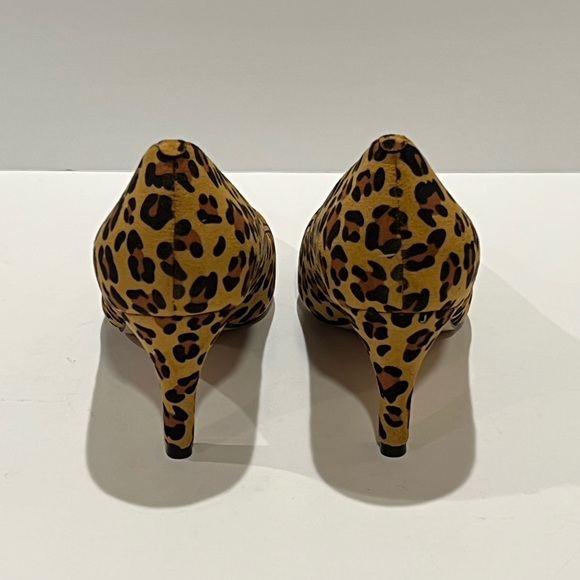 🆕 👠 Leopard heel pumps - size 6.5 - Picture 2 of 5